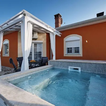 In - Istrien 42601 בית נופש